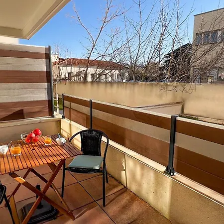 Ac - Station - Appart' Apartamento Avinhão